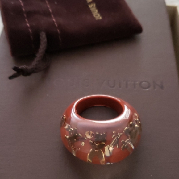 Louis Vuitton rust gold resin logo ring sz 7 (price is firm) - Picture 3 of 6